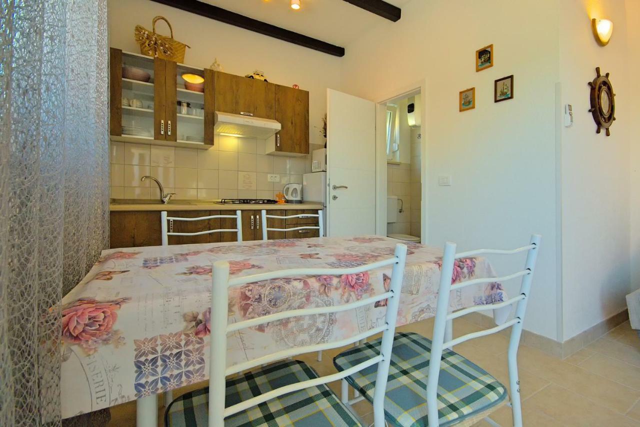App Klabot *** Apartment Umag Exterior photo